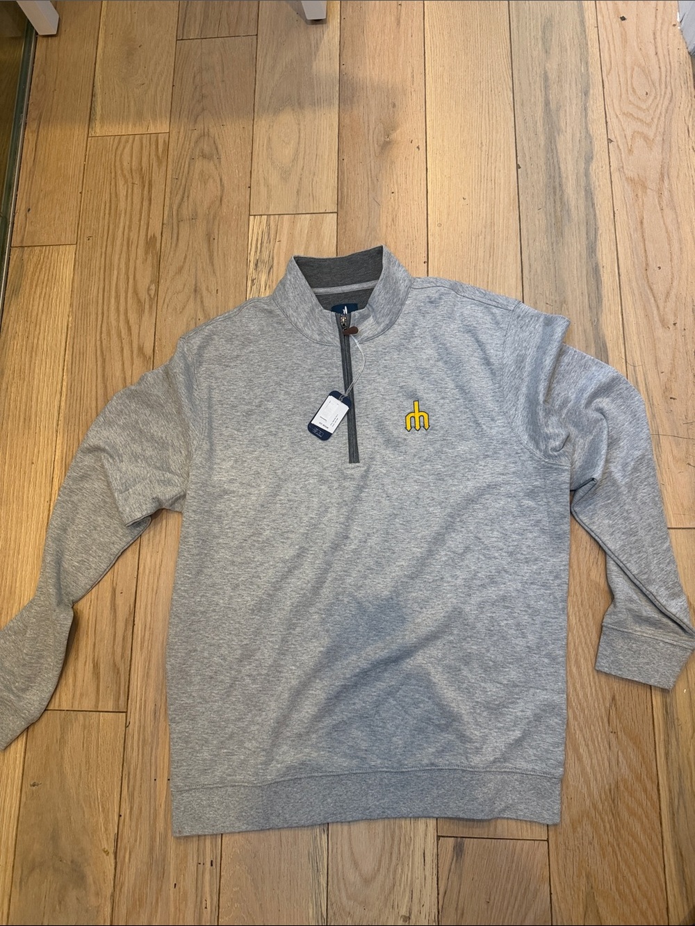 johnnie-O Light Seattle Mariners Gray Quarter-Zip Sweater with Yellow Logo